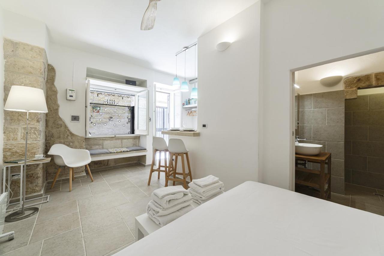Apartment Don Giuliano Centro Lecce Bagian luar foto