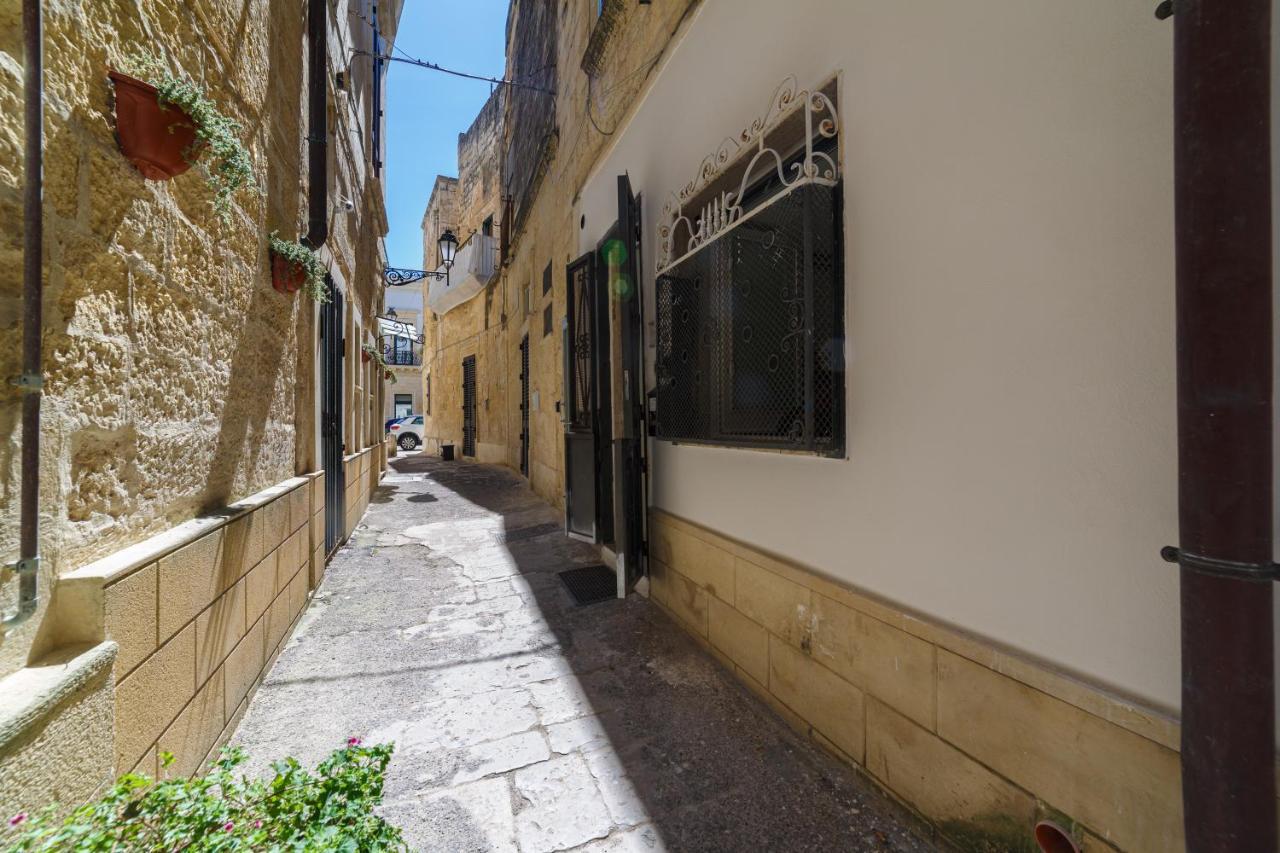 Apartment Don Giuliano Centro Lecce Bagian luar foto